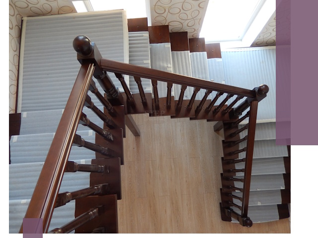 П-образные лестницы под ключ в Кирове — изготовление и монтаж