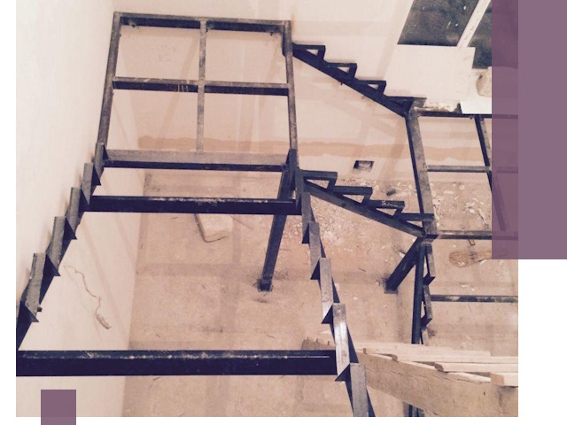 Монтаж лестниц на металлокаркасе в Кирове быстро и качественно