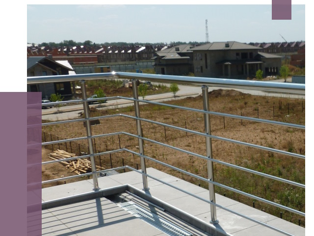 Парапеты из нержавеющей стали в Кирове от 7929 руб. за м² | ПРОЛЁТ-Кро