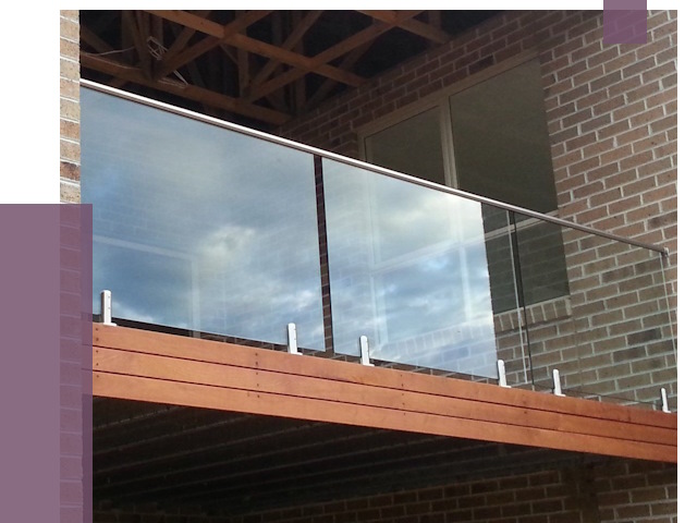 Стеклянные парапеты на крыше и террасе в Кирове от 11436 руб. | ПРОЛЁТ-Кро